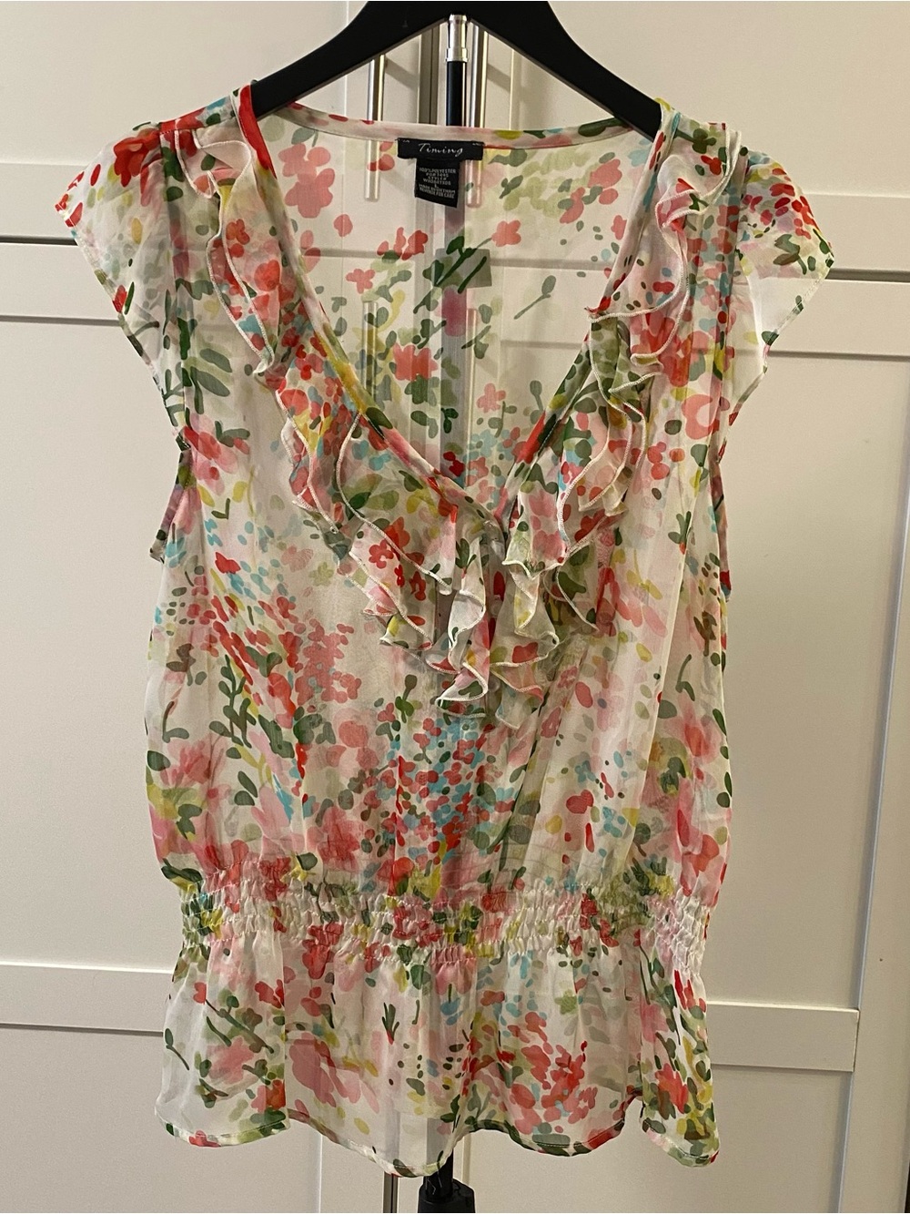 Timing White Sheer Floral Ruffle V-Neck Blouse